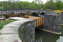 Nine Mile Creek Aqueduct restoration - South side of the trunk supports