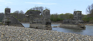 Looking north at the collapsed piers